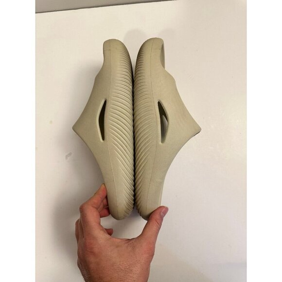 Crocs Unisex Mellow Recovery Slide Slip-On | Comfortable Sandal Size M9 - W11 - Picture 6 of 9